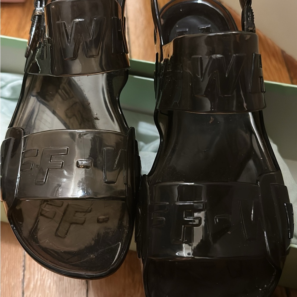 Off-White Jelly sandals size 37